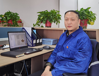 优良党员-李昭(1).png 优良党员-李昭(1).png